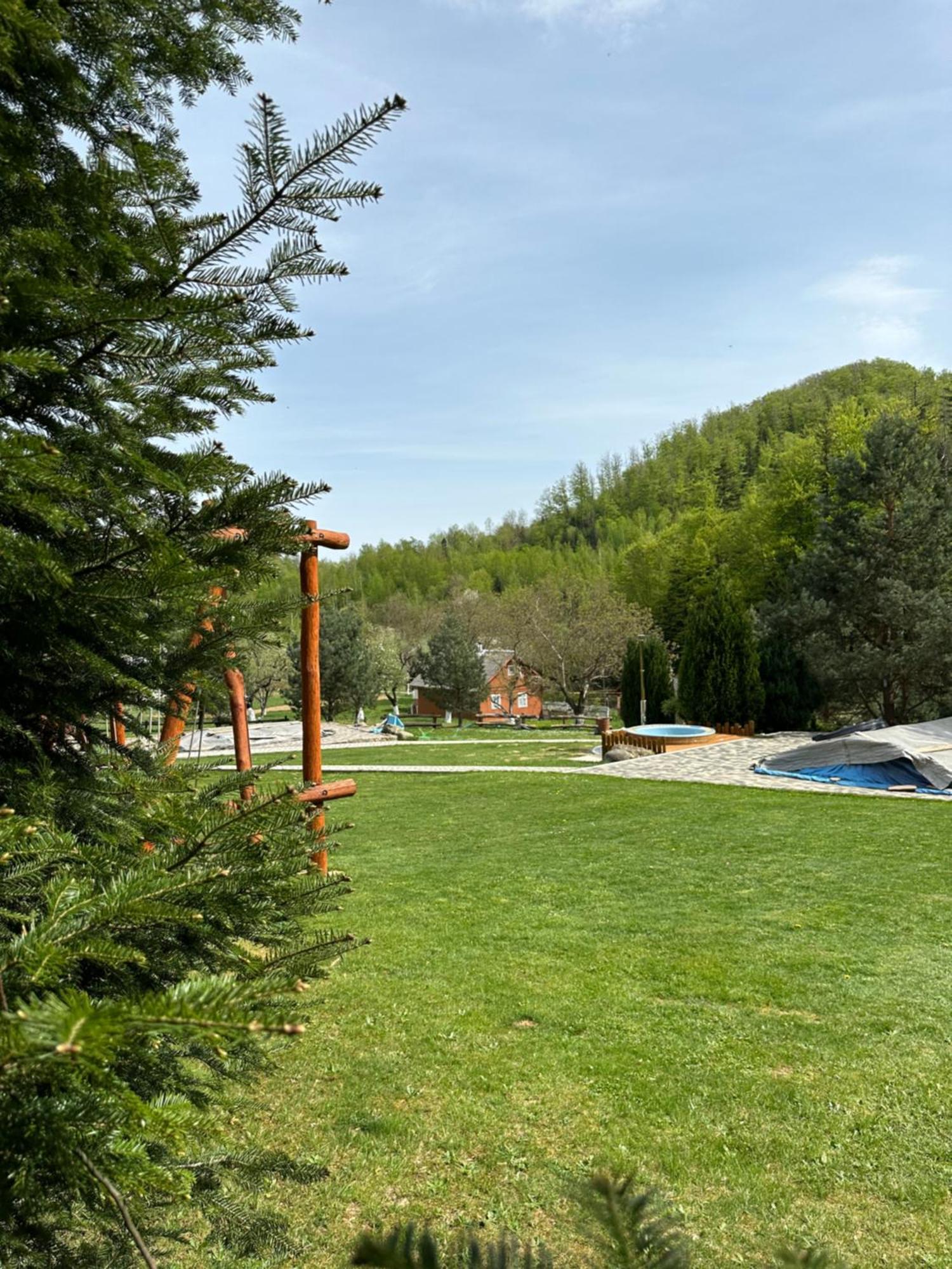 Хутір Стаєчне Villa Bagna Luaran gambar