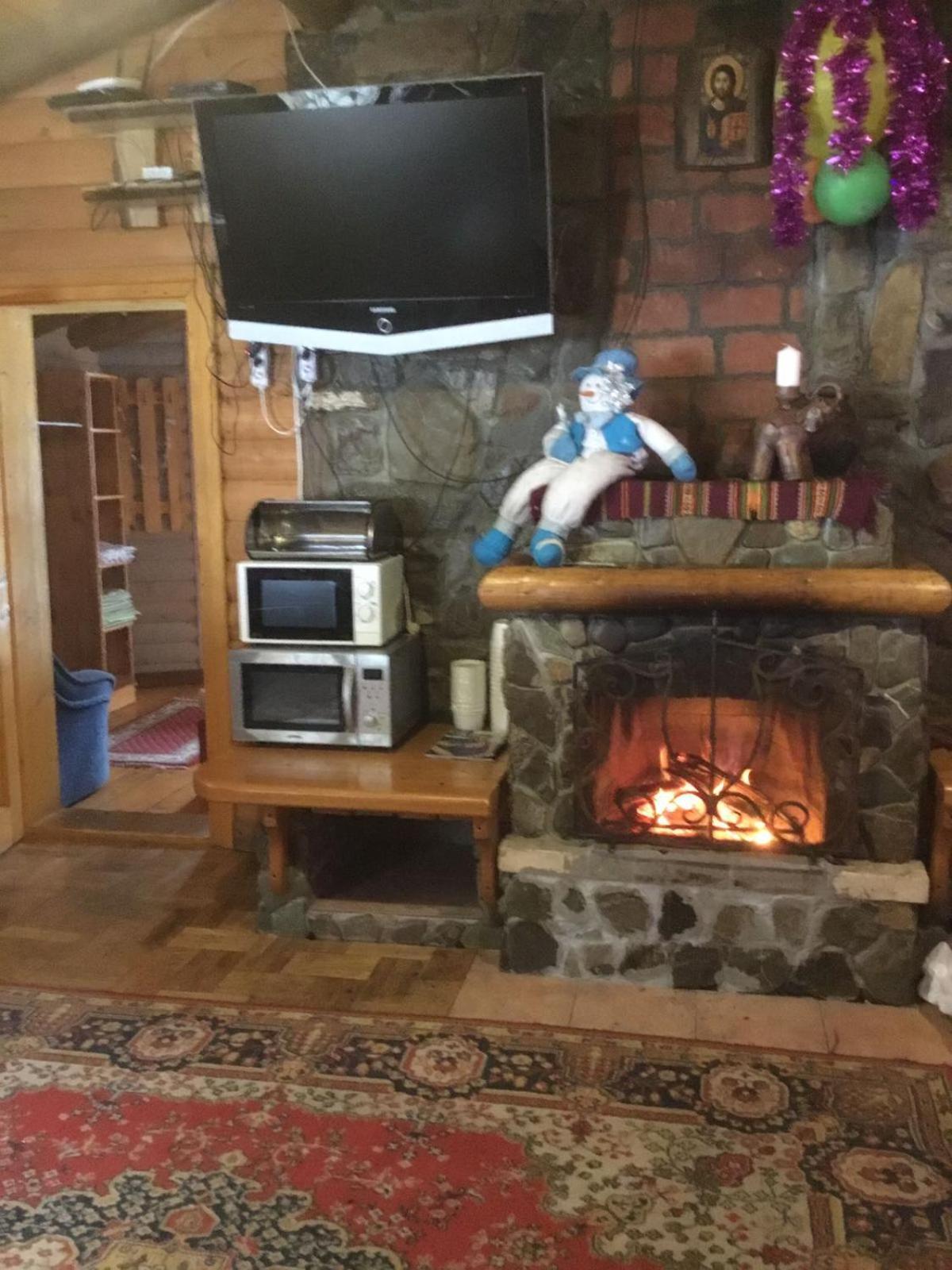 Хутір Стаєчне Villa Bagna Luaran gambar