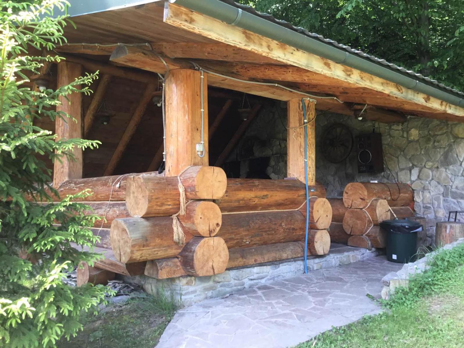 Хутір Стаєчне Villa Bagna Luaran gambar